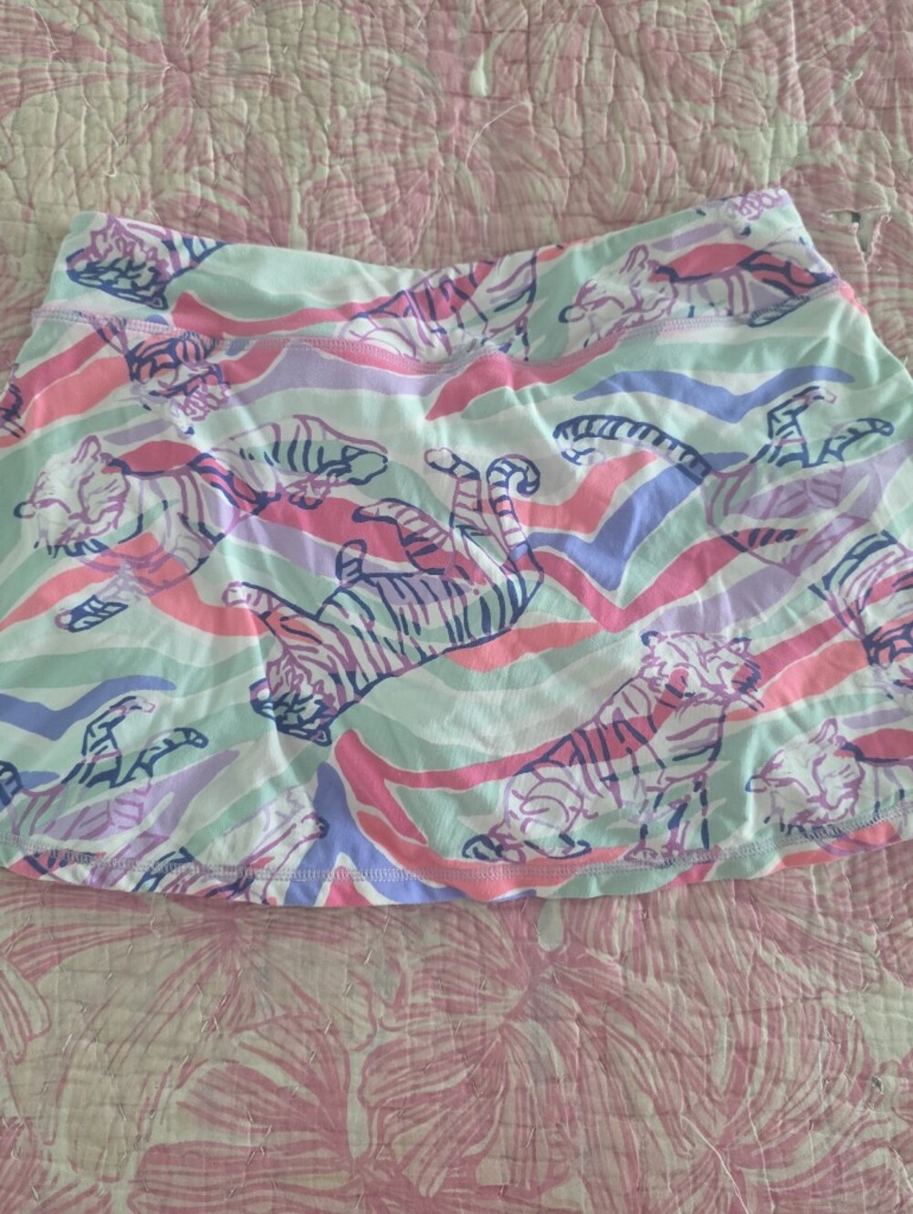 Lilly Pulitzer Pink Pastel Tiger Sqort-  Skirt Small GUC Luxletic